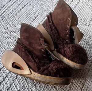 20471120 AW98 Brown Ski Boots